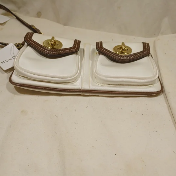 Coach Wristlet Or Small Bag - Picture 5 of 10